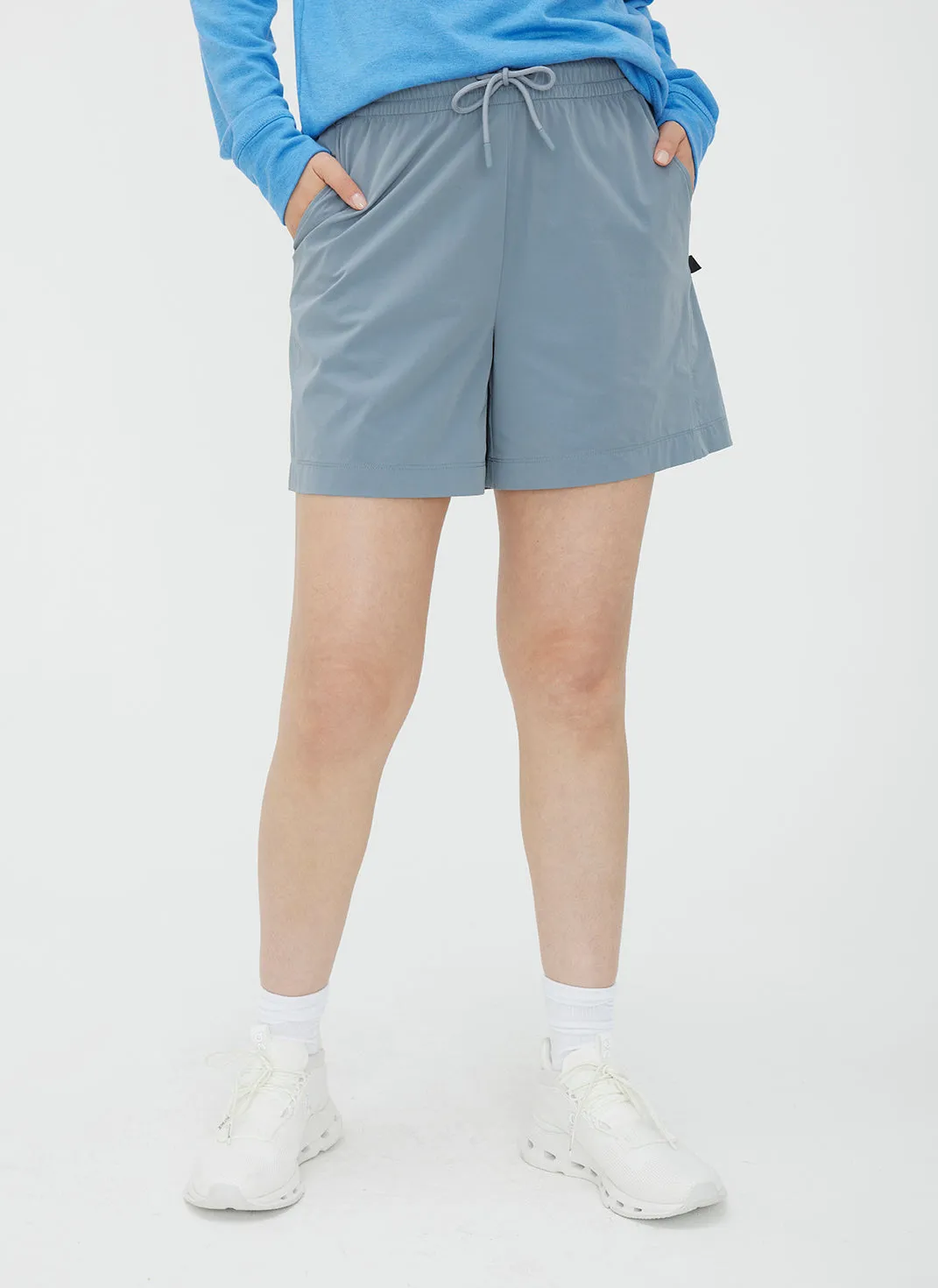 Chloe Essential Shorts 5.5"