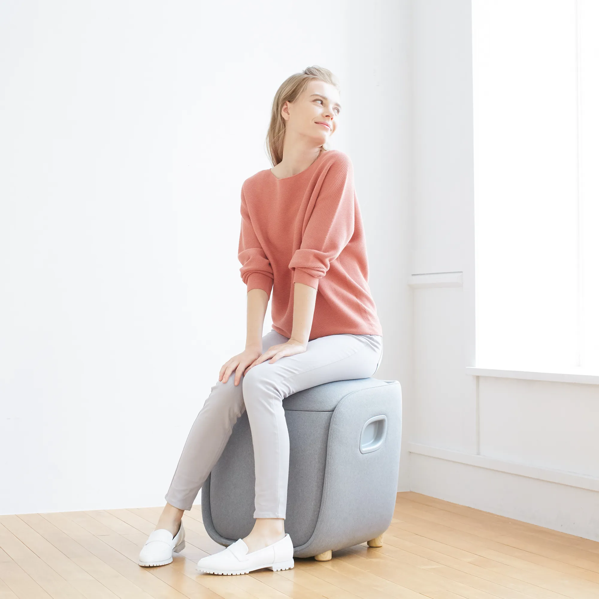 Synca Rei - Foot - Calf - Lumbar Ottoman Massager